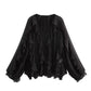 V-Ausschnitt Bluse mit Knopfverschluss und Rüschendetails