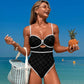 Damen einteiliger Badeanzug mit Cut-Out vorne und Farbblock-Design